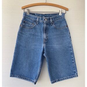 Levi’s | Vintage Y2k 2001 550 Relaxed Fit Student Bermuda Jean Shorts Hi-Rise